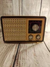 Vintage Jc Penney Am/fm Table Radio Model No. 680-5359. Fixed Price $69.99.