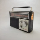 Vintage Windsor 2239X Sound Am Fm TV1 TV2 Wb Portable Receiver Radio. Fixed Price $14.95.
