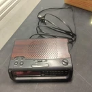 Vintage Digital Alarm Clock Radio Am Fm Woodgrain Model 7-4613B. Fixed Price $7.20.