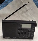 Realistic DX-380 World Band Radio Am/fm/sw/lw Pll Synthesized Receiver + Case. Fixed Price $89.99.