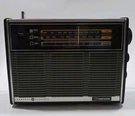 Vintage Portable Cb Radio Model 7-2915-A (am/fm) Citizens Band *tested Works*. Fixed Price $35.00.