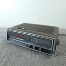 Zenith R450W Vintage Digital Alarm Clock Radio Am Fm 1970S Woodgrain Works. Fixed Price $74.00.