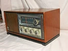 Vintage Sylvania RM-90W Solid State Am/fm Radio **for Parts**. Fixed Price $75.00.