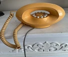 Vtg American Telecomm Genie Princess Style Phone Light Orange /gold. Fixed Price $120.00.
