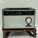 Vintage Realtone 'super Sixteen' Transistor Am Radio Dual Power Works. Fixed Price $24.15.