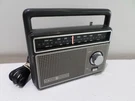 Vintage! General Electric Am/fm Portable Radio Model 7-2826 H. Fixed Price $25.00.