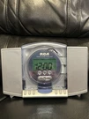 Rca Stereo Cd Player Alarm Clock Radio With Digital Am/fm Tuning RP3755B Read. Fixed Price $52.25.