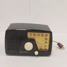 1951 Jewel Radio Corp New York Model 956 Bakelite Tube. Fixed Price $179.95.