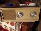 Ivory 1960S Motorola Model XT11DH Vintage Solid State Radio. Fixed Price $17.00.