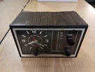 As Is C2425A-BEIGE General Electric Clock Radio Wake To Music. Fixed Price $9.99.