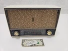 1960S Zenith Am/fm Tube Radio No. C724W 7C02 White Table Mcm - Working Read!. Fixed Price $51.67.