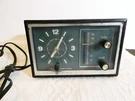 Vtg General Electric Clock Radio Alarm Wake To Music Model 7-4728A Woodgrain. Fixed Price $13.19.