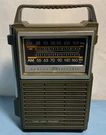 Vtg Radio General Electric 7-2800A Am/fm Two Way Power Works Green. Fixed Price $15.95.