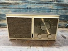 Vintage Zenith Model M723 Tube Radio Am/fm Read Description For Repair. Fixed Price $18.99.