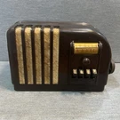 Antique Airline 93BR-508A Am Tube Radio. Fixed Price $125.00.