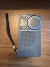 Vintage Magnavox D1000 Pocket Radio 2 Band Receiver Box Included Tested Works. Fixed Price $20.99.