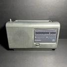 Vintage Model No. 7-2662A Am Fm Radio! Handheld Portable Tested. Fixed Price $29.99.