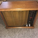 Zenith Solid State Fm Works Am Has Static Model# A-428-M Serial# 175221. Fixed Price $40.00.
