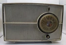 Vtg Zenith Am Tube Radio Countertop Model H509 Chassis 5F02 White Bakelite Works. Fixed Price $30.00.