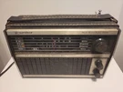 Working Windsor Multi Band Solid State Am Fm Tv Radio Receiver. Fixed Price $28.00.