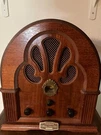 Thomas Collector Edition Wood Radio & Cassette Player BD117 With Owners Manual. Fixed Price $40.00.