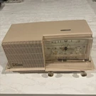 Vintage General Electric C420A Musaphonic Tube Clock Radio - Pink Works. Fixed Price $49.00.