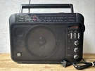 General Electric Superadio Iii Am/fm 7-2887A Long Range Working. Fixed Price $68.00.