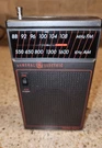 General Electric 7-25826 Am/fm Portable Transistor Radio With Belt Clip Works. Fixed Price $15.00.