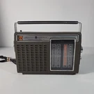 1980 Model P4930A General Electric Tv Sound Am/fm Radio - Works Read. Fixed Price $25.87.