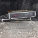 Vtg Soundesign 3691-C Am/fm Digital Alarm Clock Radio Wood Grain Works. Fixed Price $24.99.