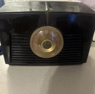 Vintage Rca Victor Model 8 X 541 Brown Golden Bakelite Tube Am Radio Comes On. Fixed Price $89.99.