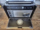 Zenith Trans Oceanic Royal D7000Y Solid State Radio (no Power Cord). Fixed Price $150.00.
