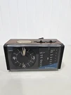 Vtg Emerson Quartz Clock Radio Alarm Model RAC4400 Tested Works Good. Fixed Price $14.00.