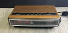 Digital Alarm Clock Radio Am/fm Woodgrain 7-4625F Walnut Finish Vintage. Fixed Price $32.83.