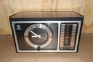 General Electric C4501A Vintage Clock Radio Am/fm Walnut Finish Analog. Fixed Price $29.50.