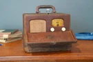 Vintage Zenith Universal Tube Radio Antique Wood Cabinet Box Parts Repair. Fixed Price $99.99.