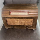 Templetone Radio Model E-514 Vintage 1946. Fixed Price $49.99.