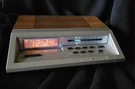 Vintage General Electric 7-4672A Alarm Clock Radio Tested. Fixed Price $29.99.