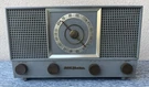 Antique 1954 Am/fm Radio Rca Victor Model 6 Xf 9J Tubes Light Up. Fixed Price $42.00.