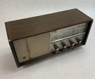 Panasonic RE-763 Vintage Fm-am 2-BAND Radio. Fixed Price $43.99.