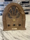 Windsor Antique Radio Excellent Condition #16. Fixed Price $200.00.