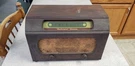 Vtg 1947 National Union G-619 Am Tube Radio Desk Table Wood Broadcast Receiver. Fixed Price $48.00.