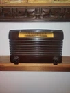 1950S Montgomery Wards Airline Radio Model 94BR-1525A Walnut (needs Tube). Fixed Price $50.00.
