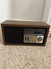 Zenith R425 Fm / Am Wb Weather Storm Alert Table Radio Rare. Fixed Price $64.99.