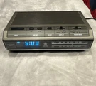 Ge 7-4642A Am/fm Digital Clock Radio Snooze Sleep Timer Woodgrain. Fixed Price $35.00.