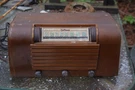 Vintage Hoffman Model A300 Electric Am Radio Wood Case, Houston, Tx. Fixed Price $19.00.