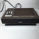 Magnavox D3000 Vintage Digital Am Fm Clock Radio Brown Finish Red Numbers. Fixed Price $19.99.