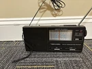 Realistic DX-360 Am/fm Lw Shortwave Communication Receiver Voice Of The World. Fixed Price $54.99.