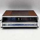 General Electric 7-4662A Electronic Touch Control Alarm Clock Radio Blue. Fixed Price $47.49.