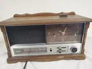 Vintage Rca Console Am Fm Radio Clock Rws 486L. Fixed Price $39.95.